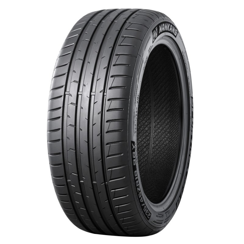 Nankang AS-3EV 235/40 R19 96W Nankang AS-3EV 235/40 R19 96W